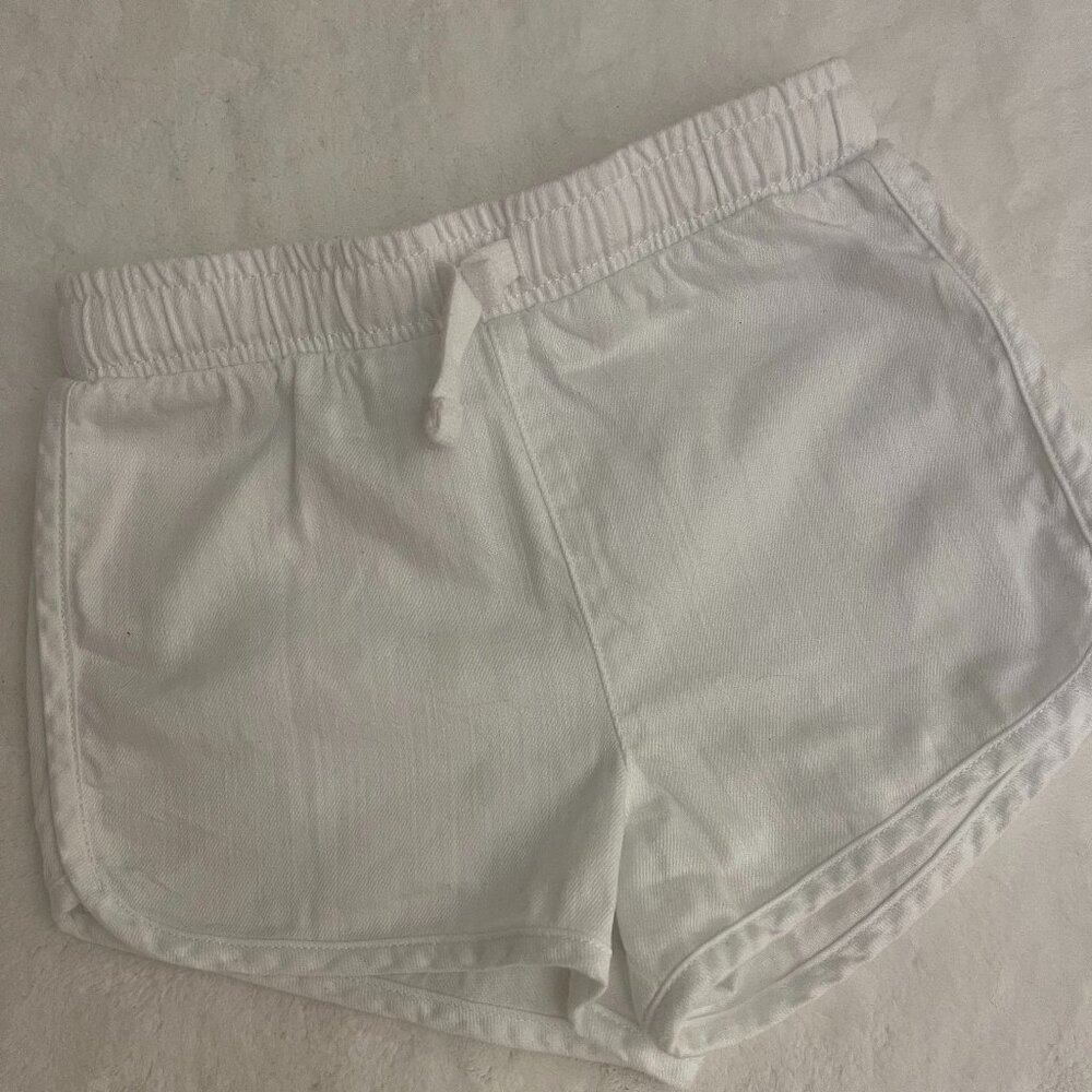 White Sport Shorts with Drawstring – Comfy & Active – 4T